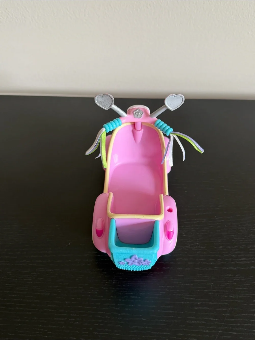 Hasbro My Little Pony Scooter Pull Back Butterfly Island Breeze’s Vehicle 2004